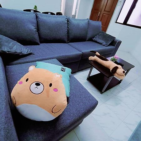 Jo-Rumah 3 Bedroom Apartment Jelutong Georgetown Penang Free Wifi Luaran gambar