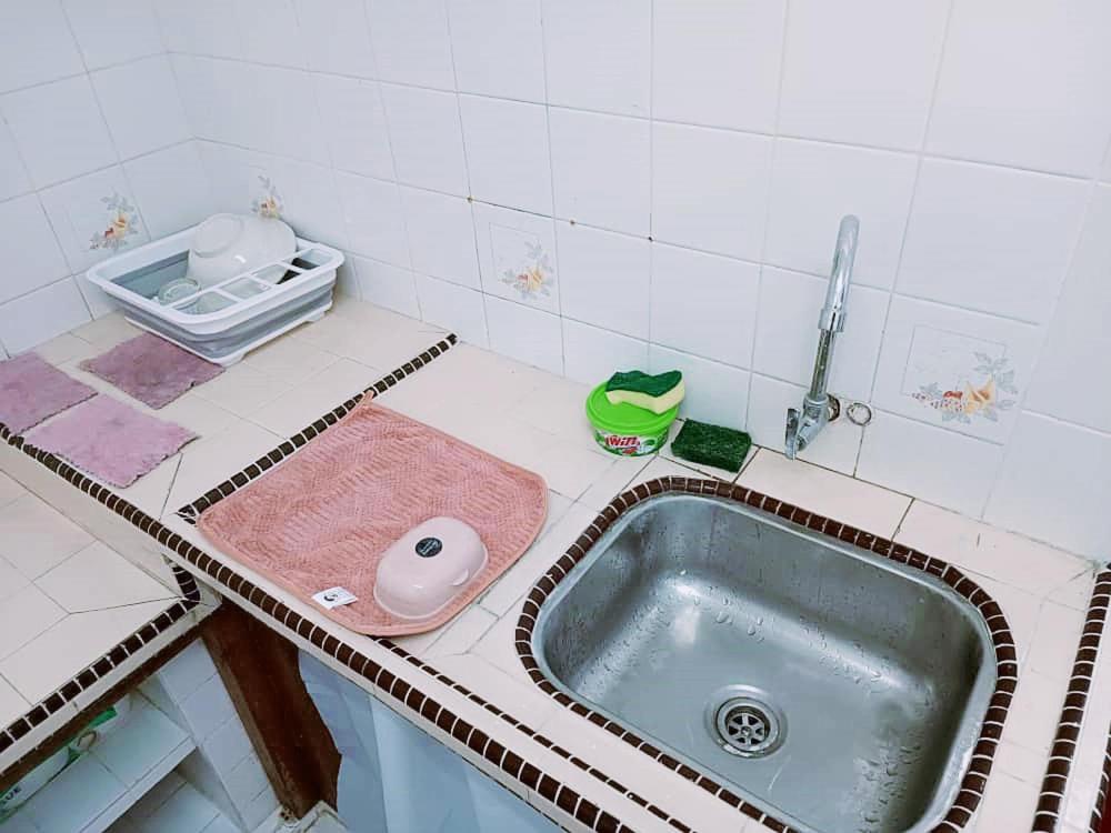 Jo-Rumah 3 Bedroom Apartment Jelutong Georgetown Penang Free Wifi Luaran gambar